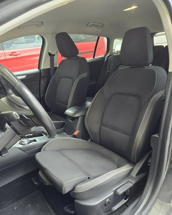 Ford Focus cena 63900 przebieg: 168300, rok produkcji 2019 z Sejny małe 154